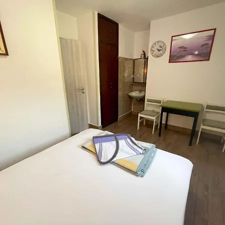 In 42258 Appartamento Jadranovo